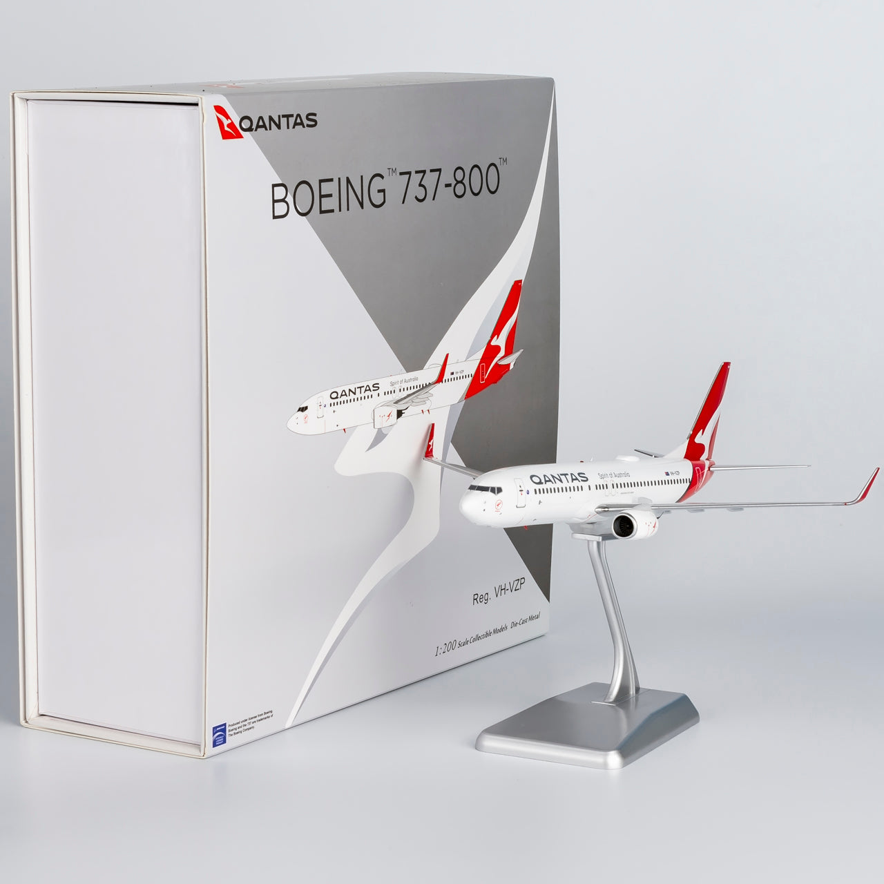 1/200 Qantas Boeing 737-800 VH-VZP NG08035 - cover